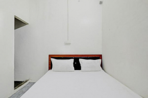 SPOT ON ROYAL BLUE MOON HOTEL